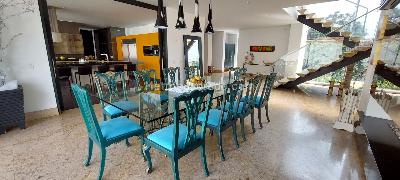 Casa de 5 alcobas en venta en San Jose De Bavaria, Bogotá, 585 m² · foto 8 de 20