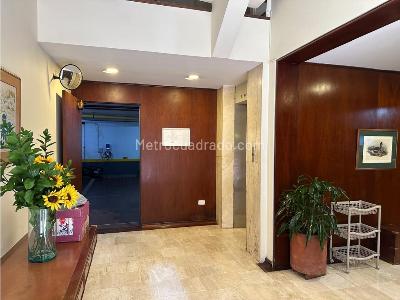 Apartamento de 3 alcobas en venta en Chico, Bogotá, 186 m² · foto 3 de 20