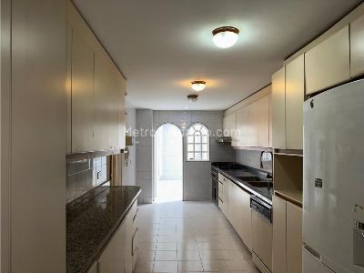 Apartamento de 3 alcobas en venta en Chico, Bogotá, 186 m² · foto 9 de 20
