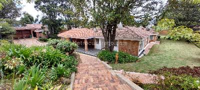 Casa en arriendo en San Jose Bavaria, Bogotá · foto 2 de 20