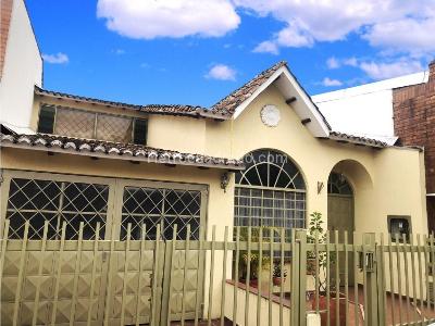 Casa de 3 alcobas en venta en Cra 7ma, Chía, 185 m² · foto 2 de 19