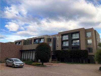 Apartamento de 1 alcoba en venta en Guaymaral, Chía, 61 m² · foto 2 de 19