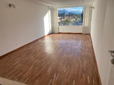Apartamento en venta en Alhambra, Bogotá · foto 2 de 19