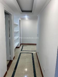 Apartamento en venta en Alhambra, Bogotá · foto 4 de 19
