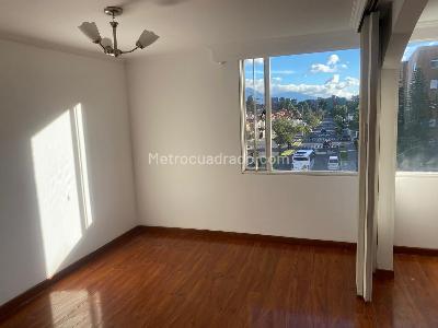 Apartamento en venta en Alhambra, Bogotá · foto 7 de 19
