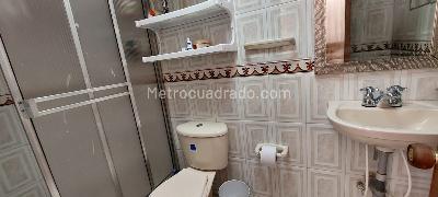 Casa de 5 alcobas en venta en Villa Del Prado, Bogotá, 240 m² · foto 13 de 20