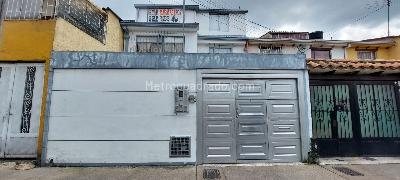 Casa de 5 alcobas en venta en Villa Del Prado, Bogotá, 240 m² · foto 2 de 20