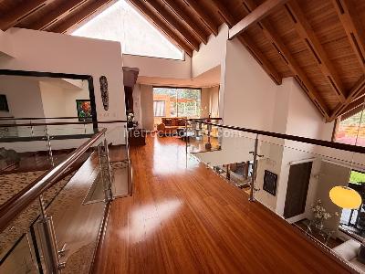 Casa de 5 alcobas en venta en San Jose De Bavaria, Bogotá, 580 m² · foto 10 de 20