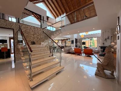 Casa de 5 alcobas en venta en San Jose De Bavaria, Bogotá, 580 m² · foto 2 de 20