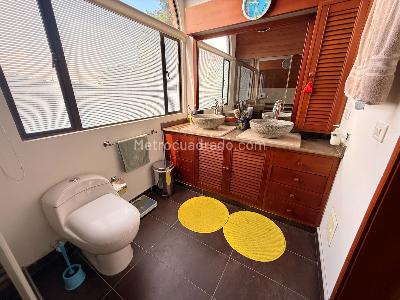 Casa de 4 alcobas en venta en San Jose De Bavaria, Bogotá, 167 m² · foto 17 de 20