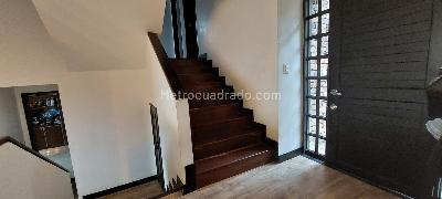 Casa de 4 alcobas en venta en San Jose De Bavaria, Bogotá, 223 m² · foto 8 de 20