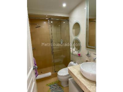 Apartamento en venta en Santa Barbara Central, Bogotá · foto 12 de 19