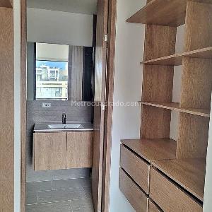Apartaestudio en venta en Puente Largo Pasadena, Bogotá, 53 m² · foto 5 de 17