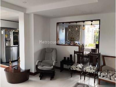 Casa de 5 alcobas en venta en Fonqueta, Chía, 300 m² · foto 14 de 20