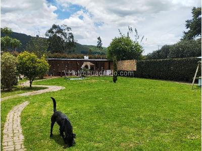 Casa de 5 alcobas en venta en Fonqueta, Chía, 300 m² · foto 2 de 20