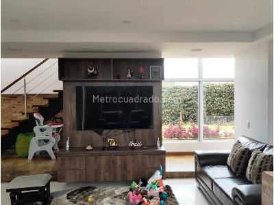 Casa de 5 alcobas en venta en Fonqueta, Chía, 300 m² · foto 6 de 20