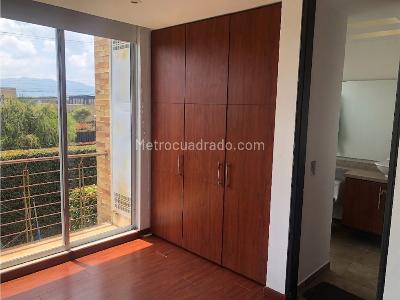 Casa de 3 alcobas en venta en Vereda Cerca De Piedra, Chía, 142 m² · foto 13 de 20