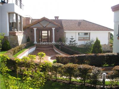 Casa de 3 alcobas en venta en Sindamanoy, Chía, 680 m² · foto 3 de 20