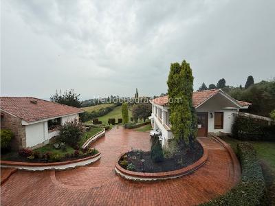 Casa de 3 alcobas en venta en Sindamanoy, Chía, 680 m² · foto 12 de 20