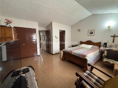 Casa de 4 alcobas en venta en Las Villas, Bogotá, 210 m² · foto 20 de 20