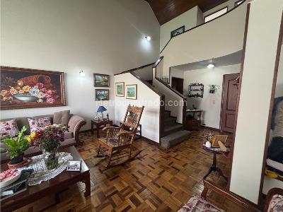 Casa de 4 alcobas en venta en Las Villas, Bogotá, 210 m² · foto 4 de 20