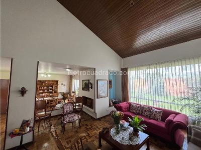 Casa de 4 alcobas en venta en Las Villas, Bogotá, 210 m² · foto 5 de 20