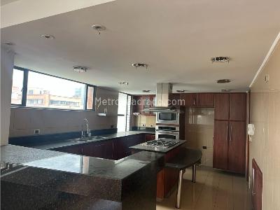 Apartamento en venta en Santa Barbara, Bogotá · foto 7 de 20