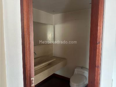 Apartamento en venta en Santa Barbara, Bogotá · foto 14 de 20
