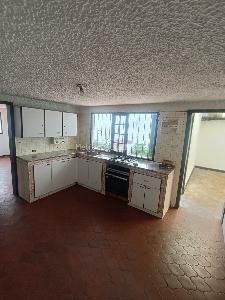 Casa en venta en Normandia, Bogotá · foto 6 de 19