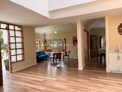 Casa de 4 alcobas en venta en San Jose De Bavaria, Bogotá, 270 m² · foto 3 de 20