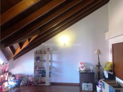 Casa de 4 alcobas en venta en Rosales, Chía, 320 m² · foto 13 de 19
