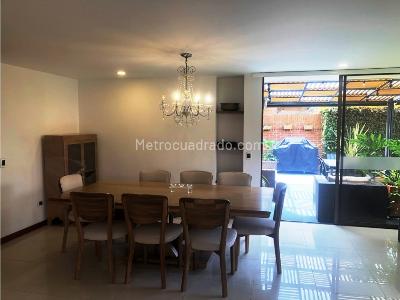 Casa de 4 alcobas en venta en Rosales, Chía, 320 m² · foto 18 de 19