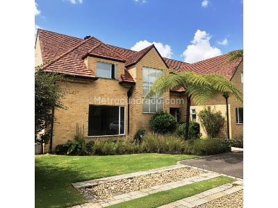 Casa de 4 alcobas en venta en Santa Ana De Chia 2, Chía, 335 m² · foto 9 de 20