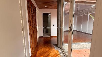 Casa de 3 alcobas en venta en San Jose De Bavaria, Bogotá, 240 m² · foto 11 de 20