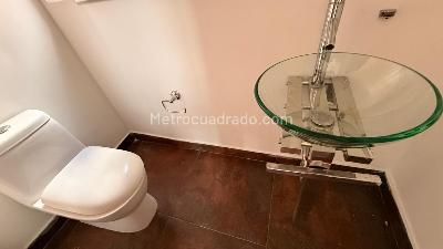 Casa de 3 alcobas en venta en San Jose De Bavaria, Bogotá, 240 m² · foto 18 de 20