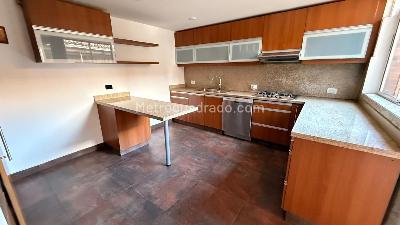 Casa de 3 alcobas en venta en San Jose De Bavaria, Bogotá, 240 m² · foto 5 de 20