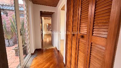 Casa de 3 alcobas en venta en San Jose De Bavaria, Bogotá, 240 m² · foto 8 de 20