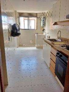Apartamento de 3 alcobas en venta en Country Lisboa, Bogotá, 90 m² · foto 2 de 9