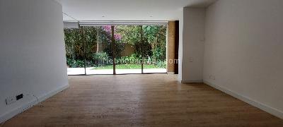 Casa de 5 alcobas en venta en Santa Ana Oriental, Bogotá, 298 m² · foto 19 de 20