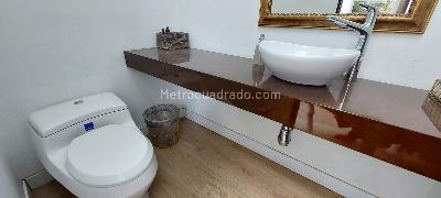 Casa de 5 alcobas en venta en Santa Ana Oriental, Bogotá, 298 m² · foto 9 de 20