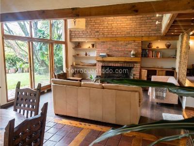 Casa de 3 alcobas en arriendo en Hacienda Fagua, Cajicá, 320 m² · foto 2 de 20