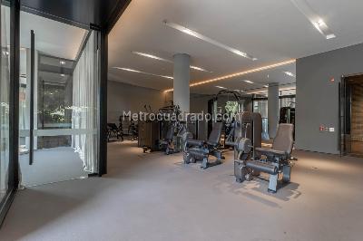 Apartamento de 3 alcobas en venta en Los Rosales, Bogotá, 379 m² · foto 11 de 20