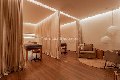 Apartamento de 3 alcobas en venta en Los Rosales, Bogotá, 379 m² · foto 14 de 20