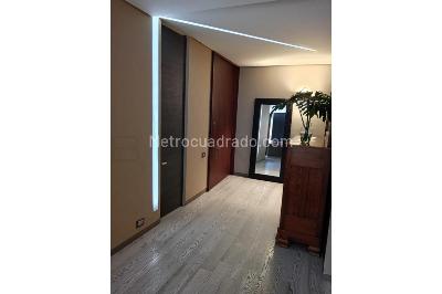 Apartamento de 3 alcobas en arriendo en Chico, Bogotá, 200 m² · foto 14 de 15