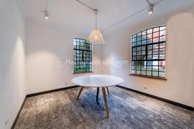 Casa de 5 alcobas en venta en Los Rosales, Bogotá, 600 m² · foto 8 de 13
