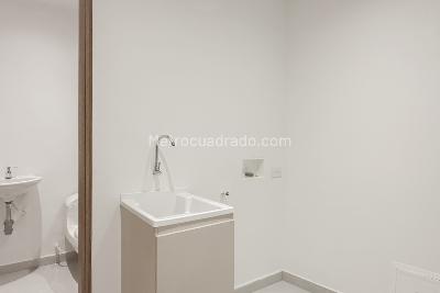 Apartamento de 3 alcobas en venta en Los Rosales, Bogotá, 248 m² · foto 9 de 20