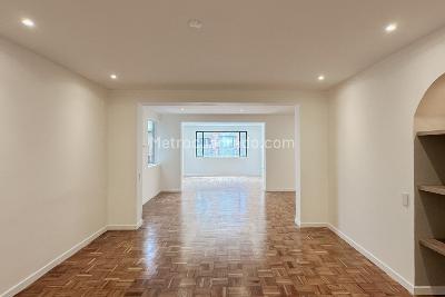 Apartamento de 3 alcobas en venta en Los Rosales, Bogotá, 248 m² · foto 11 de 20