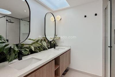 Apartamento de 3 alcobas en venta en Los Rosales, Bogotá, 248 m² · foto 18 de 20