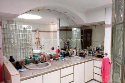 Casa de 4 alcobas en venta en Santa Ana Occidental, Bogotá, 500 m² · foto 14 de 17