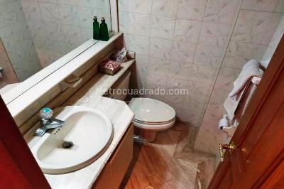 Casa de 4 alcobas en venta en Santa Ana Occidental, Bogotá, 500 m² · foto 16 de 17